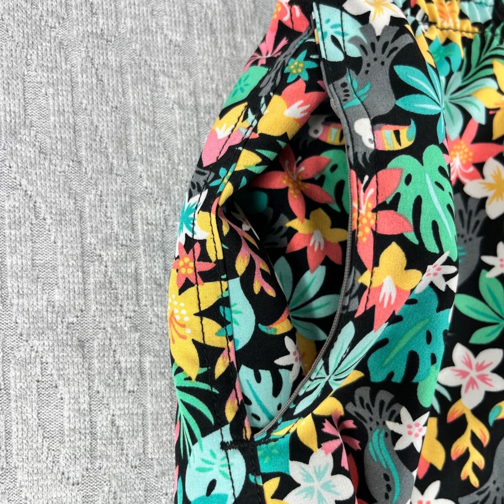 Chubbies Hawaiian Swim Trunks Mens XXL 36 Black Tropical Toucan Floral Shorts - Picture 10 of 10